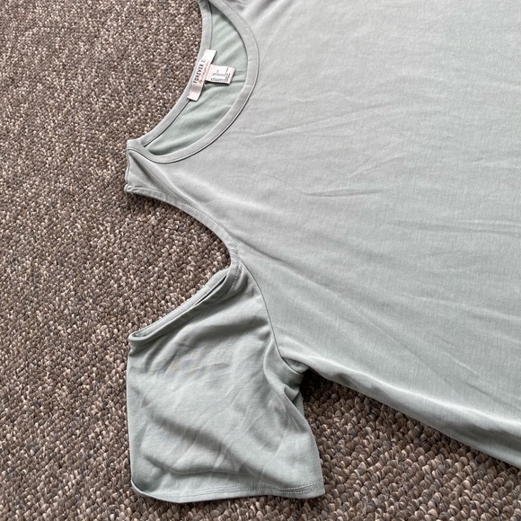 Light Green Forever 21 dress SZ XL - Picture 2 of 3